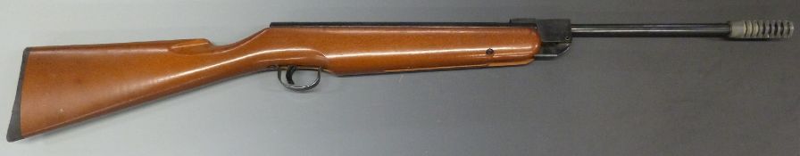 Webley Beeman Model C1 .177 air rifle, serial number 801249.