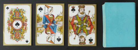 Daveluy, Bruges, Belgium playing cards. Cartes Moyen-Ages. Double ended courts. Highlighted in