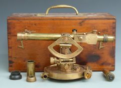 Military telescope Director No 5 Mk1 No 4904, WWI era, used for gun laying, with case