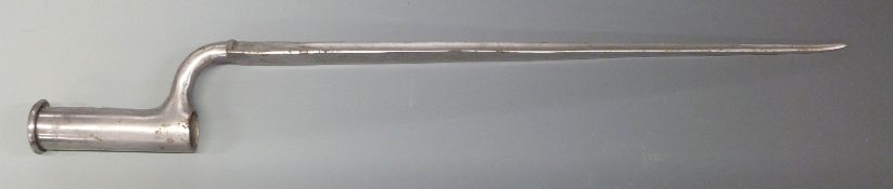 Osborn & Gunby British Army Brown Bess 1815 bayonet with 41cm triangular fullered blade.