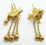 A pair of yellow metal Victorian earrings in the form of a dove, 4.5g