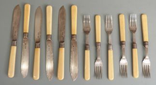 Set of 12 Edward VII hallmarked silver fish knives and forks, Sheffield 1906 maker Allen & Darwin,