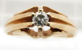 A 9ct gold ring set with a round cut diamond of approximately 0.15ct, 3.2g, size Q
