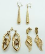 Three pairs of 9ct gold earrings, 7.5g