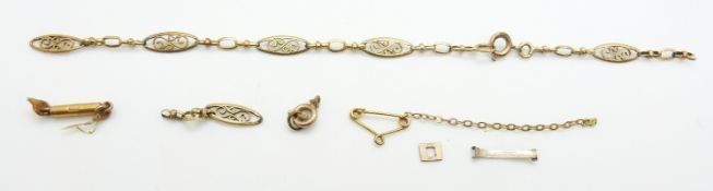 A yellow metal filigree bracelet, 4.1g