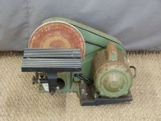Nu Tool 12 inch 5 speed wood lathe