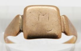 A 9ct gold signet ring, 1.5g, size O