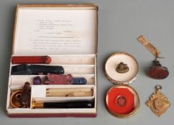 9ct gold fob with monogram and Latin inscription Nosce Telpsum (know yourself), weight 6.32g,