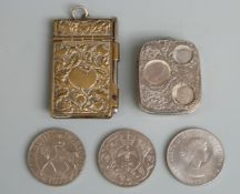 Coin holder to accommodate five coins, brass aude memoire and three crowns