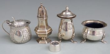 Hallmarked silver open salt, two hallmarked silver peppers, Victorian hallmarked silver mustard