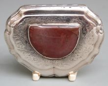 18th century Scottish silver agate topped escutcheon-shaped snuff box, opening to reveal gilt