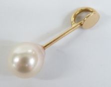 An 18ct gold pendant set with a pearl