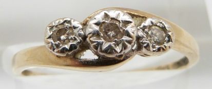 A 9ct gold ring set with diamonds in a platinum setting, 1.3g, size Q