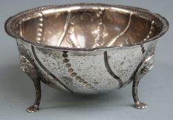 Victorian Irish hallmarked silver sugar bowl raised on three lion mask and paw feet, Dublin 1860,
