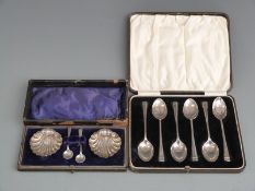 Cased set of six hallmarked silver teaspoons, Birmingham 1931 maker Henry Clifford Davis, together