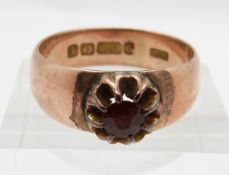 Edwardian 9ct rose gold ring set with a ruby, Birmingham 1905, 5.3g, size R