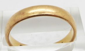 A 22ct gold wedding band/ring, 4.4g, size P