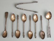 George V set of six hallmarked silver apostle spoons and tongs London 1913, hallmarked silver