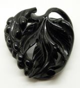 Victorian carved jet brooch in the form of a grape vine, 6 x 6cm