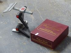 Robert Sorby fingernail sharpening jig for wood turning and an O'Donnell sharpening jig