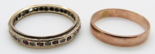 A 9ct rose gold ring, 1.5g, size I and a yellow metal ring, 2g, size O