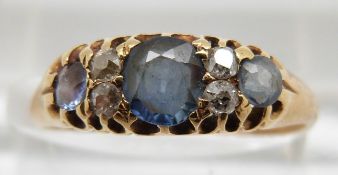 Edwardian 18ct gold ring set with three sapphires and diamonds, Chester 1907, 3g, size O