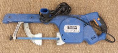 Westfalia powered hacksaw