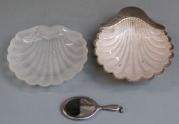 Victorian hallmarked silver shell shaped butter dish with glass liner, London 1893, maker Henry
