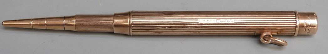 Sampson Mordan hallmarked 9ct gold propelling pencil, length when extended 12cm, weight 26.8g