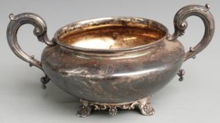 William IV hallmarked silver twin handled sugar bowl, London 1830 maker Edward, Edward Junior,