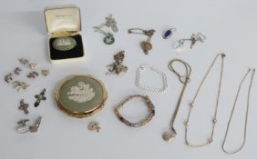 A quantity of mainly silver jewellery including cufflinks, gem set bracelet, animal charms, bracelet