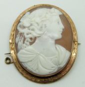 Victorian 9ct gold brooch set with a cameo, 4.5 x 3.7cm