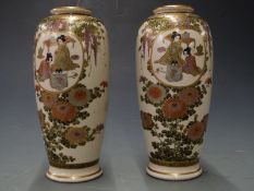 A pair of 19th/ 20thC Japanese Satsuma vases with mark to base, 15.5cm tall