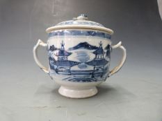 Chinese pedestal twin handled chocolate cup and cover, H10cm