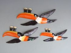 Carltonware for Guinness set of three graduated toucans, L25cm