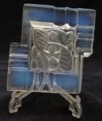 Andre Hunebelle opalescent glass ashtray with foliate decoration,12 x 11.5cm