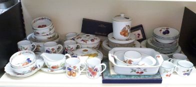 Royal Worcester Evesham and Evesham Vale dinner and teaware approximately 63 pieces including