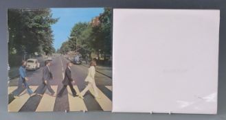 The Beatles - The Beatles (PCS 7067/8) numbered 168094, side opening with poster but no photographs,