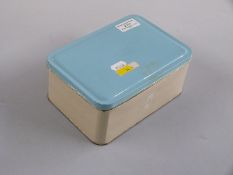 A good selection of Commonwealth George VI stamps in packets. Mainly unmounted mint and including