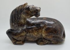 19thC Chinese jade/jadeite model of a horse, 12 x 18cm
