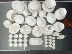 Wedgwood Countryware dinner and tea service, mostly twelve place setting, approximately 150 pieces