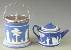 Wedgwood Jasperware teapot and biscuit barrel with plated mounts, tallest 15cm