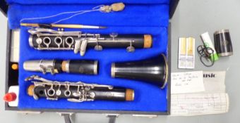 Henri Selmer, Paris, Series 9, Bb wooden clarinet, probably Blackwood, serial number Y0162, in