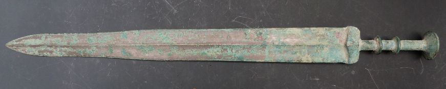 Chinese 'Archaic' style sword with green patina, blade length 45cm