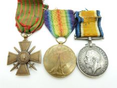 British Army WWI medals comprising War Medal and Victory Medal named to 203905 Pte R T Vane,