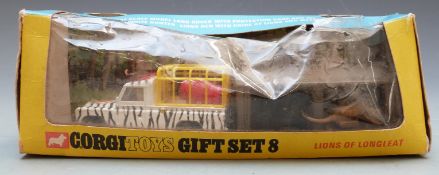 Corgi Toys diecast model Gift Set No.8 Lions of Longleat with Land Rover, Protection Cage, Water