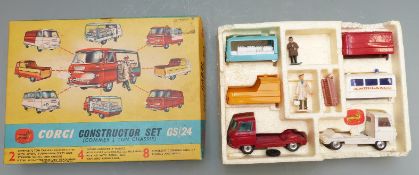 Corgi Toys diecast model Constructor Set with two Commer ¾ Cab and Chassis Units and four