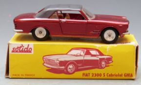 Solido diecast model Fiat 2300 S Cabriolet GHIA with bronze body, grey roof and brown interior, 133,