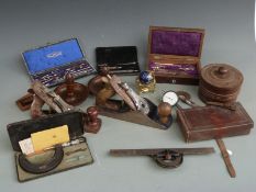 Quantity of various tools and collectibles to include Woden no.4 1/2 and Acorn planes,