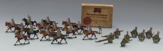 Nene Hochfeine Zimnfiguren German pressed metal military figures, in original box.